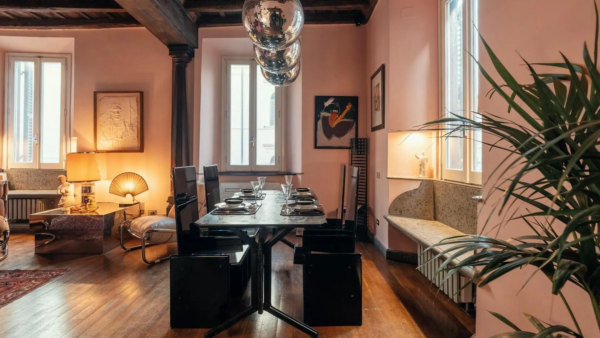 Charme Apt In Piazza Monti Rome