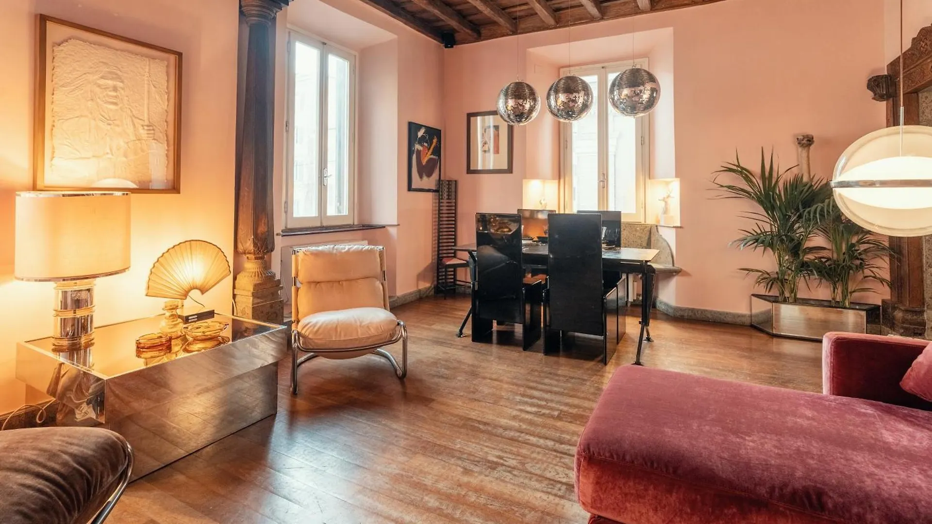 Charme Apt In Piazza Monti Rome Apartment