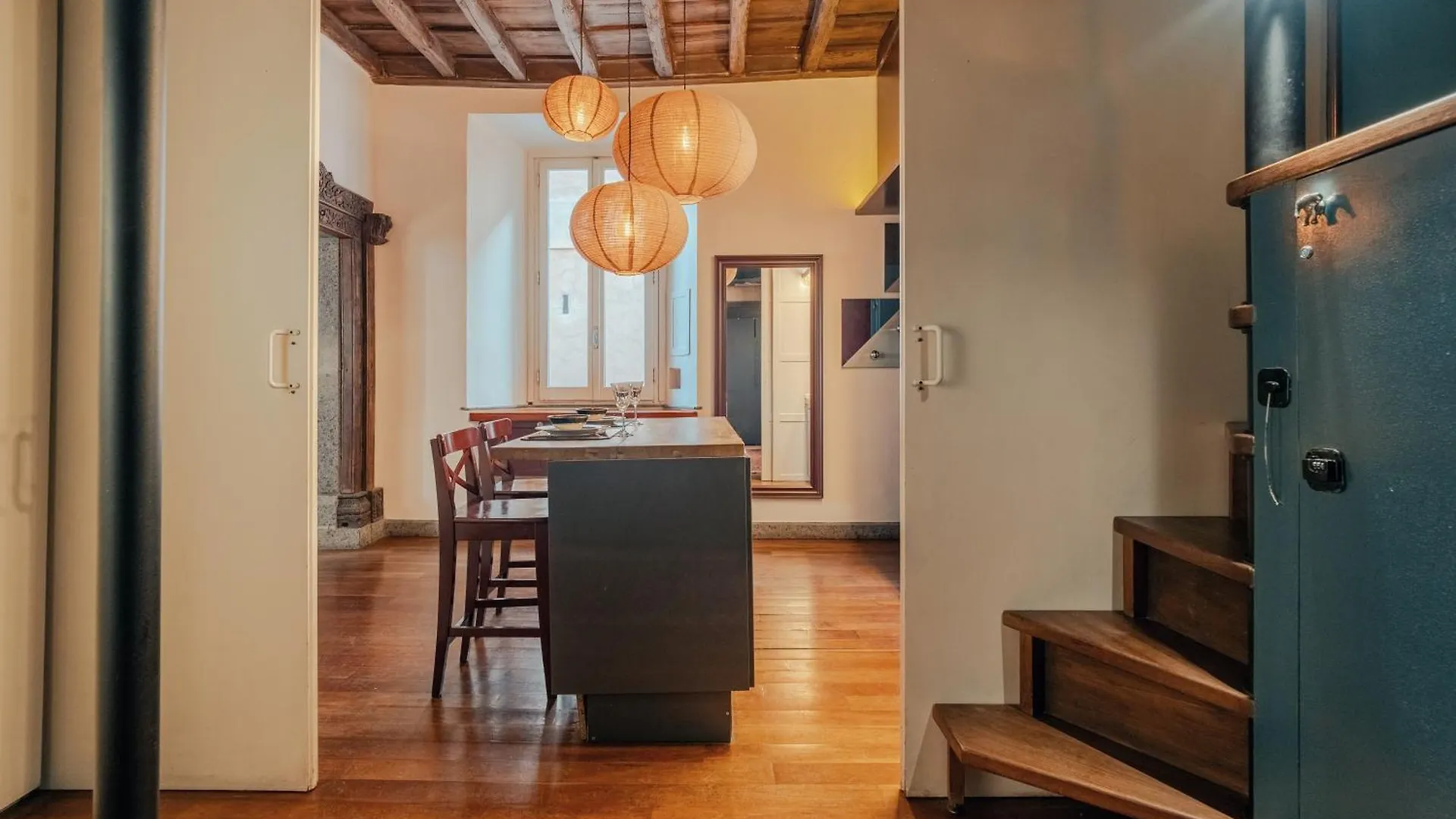 Charme Apt In Piazza Monti Rome 0*,