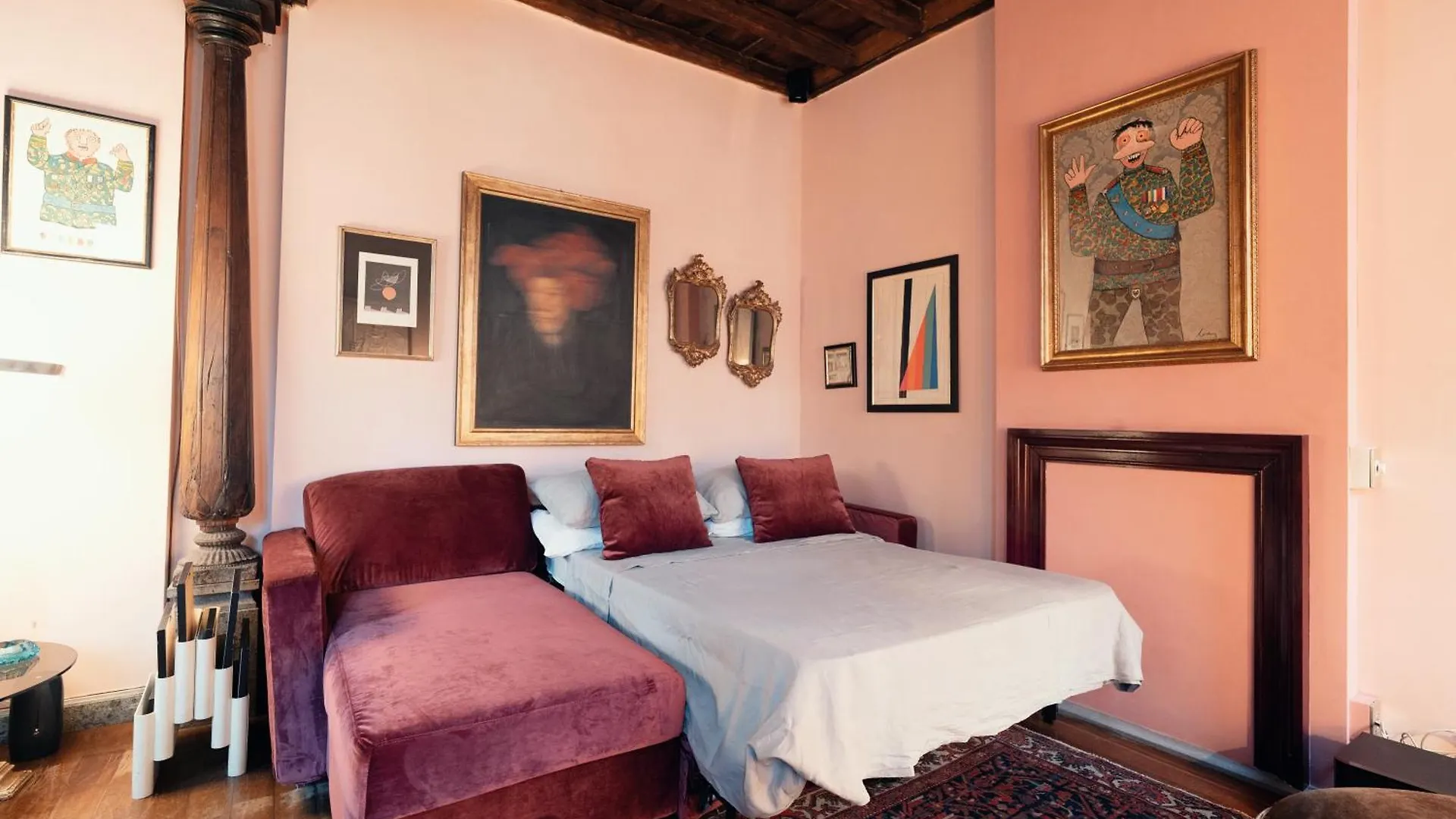 Charme Apt In Piazza Monti Rome